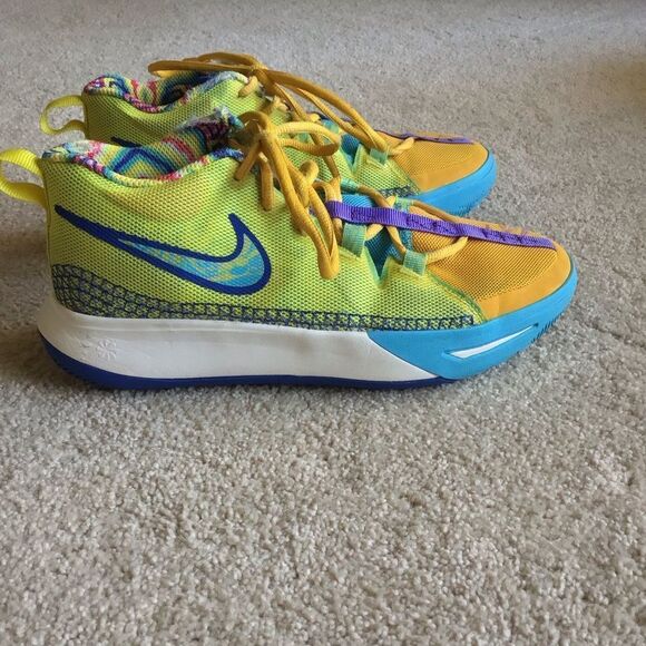 Nike Kyrie Flytrap VI 6 Limited Edition Shoes Yellow Spongebob - Picture 4 of 8